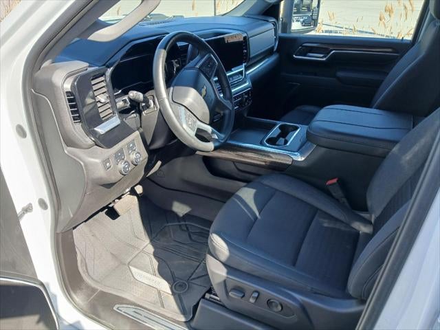 2024 Chevrolet Silverado HD LT