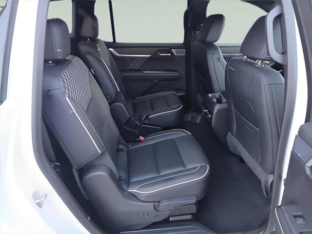 2025 GMC Acadia AWD Denali