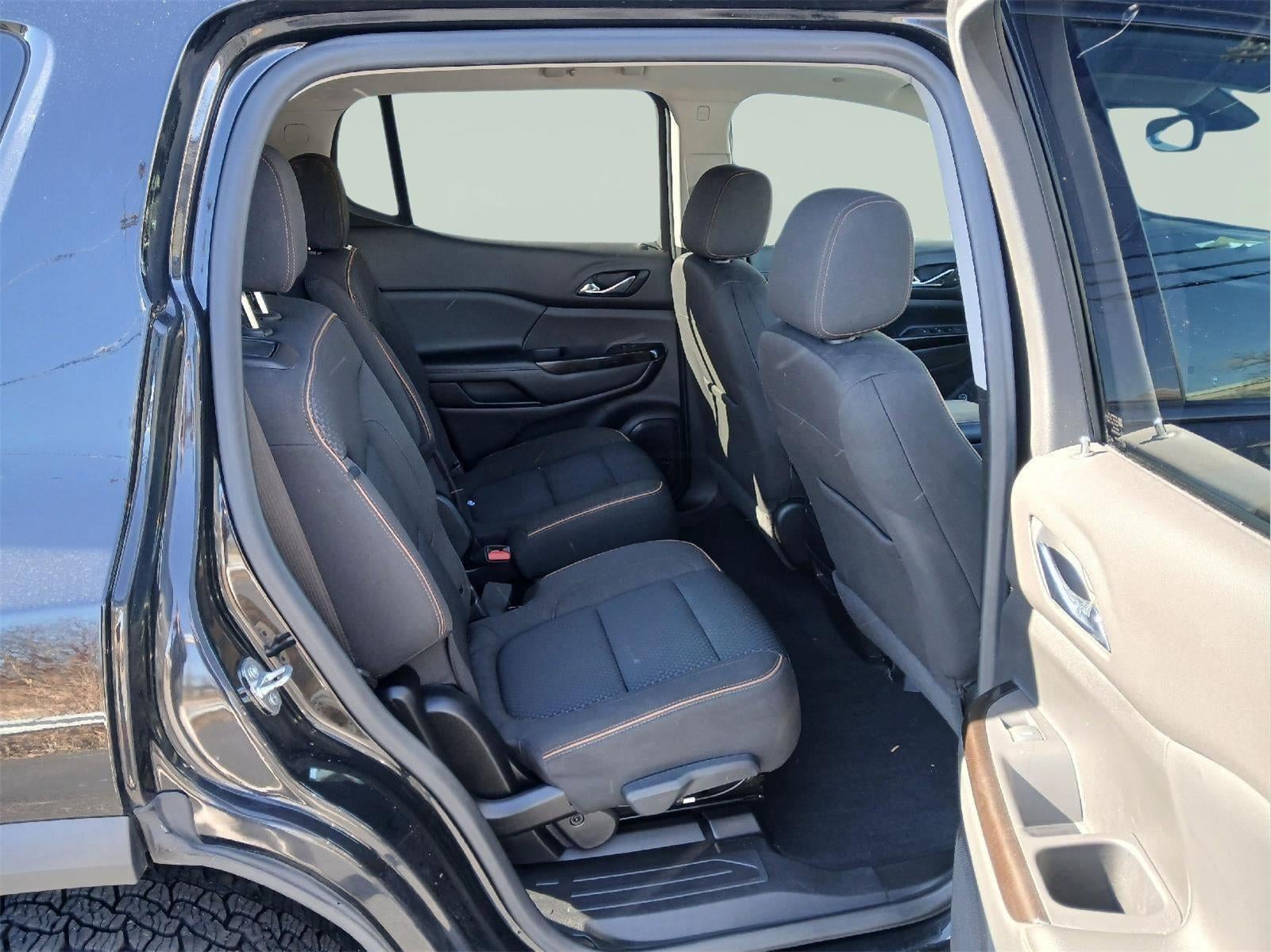 2020 GMC Acadia AT4