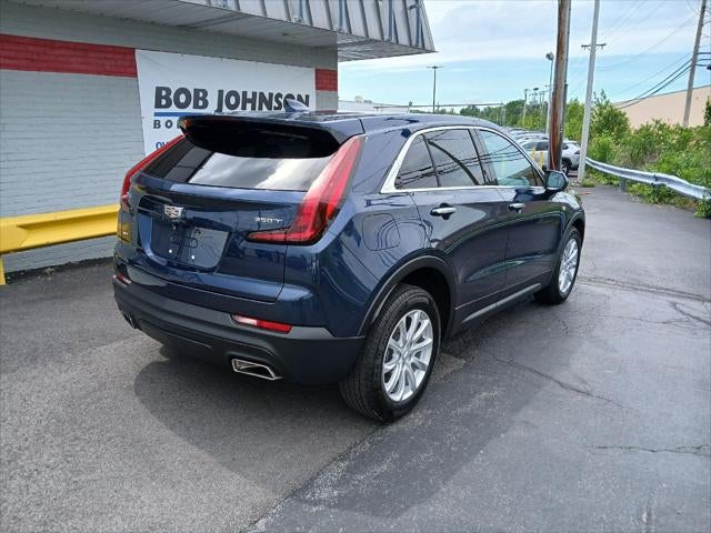 2022 Cadillac XT4 AWD Luxury