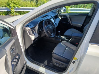 2017 Toyota RAV4 Limited