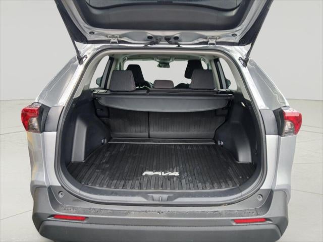2023 Toyota RAV4 LE AWD