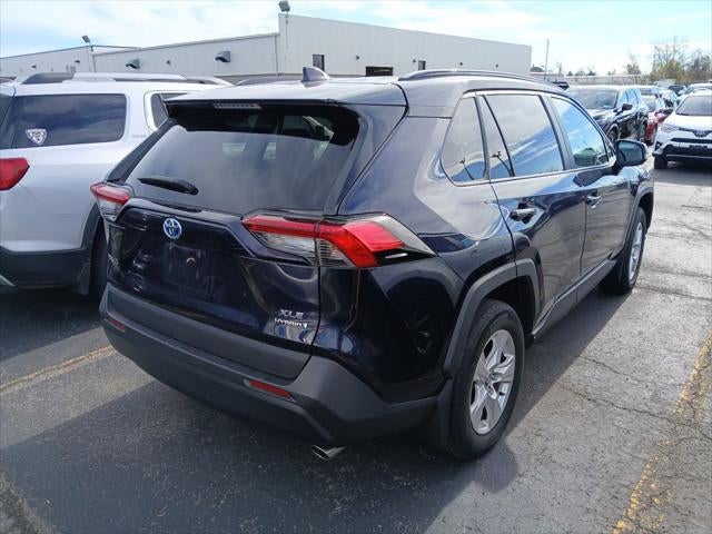 2020 Toyota RAV4 Hybrid XLE