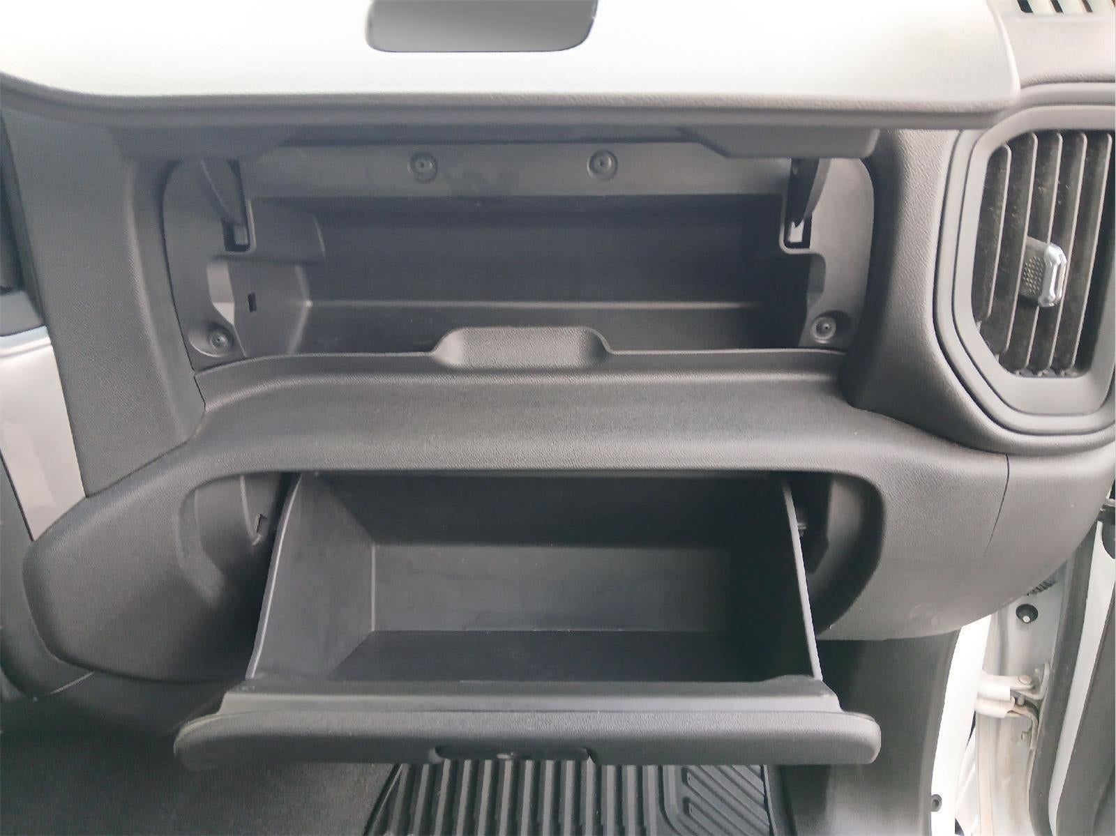 2024 Chevrolet Silverado Custom