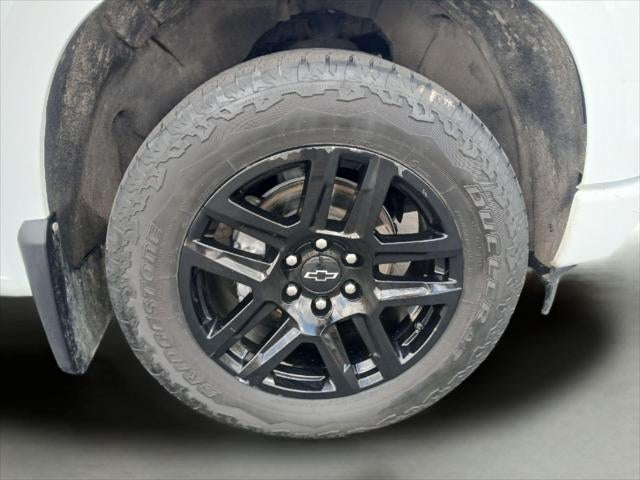 2024 Chevrolet Silverado Custom