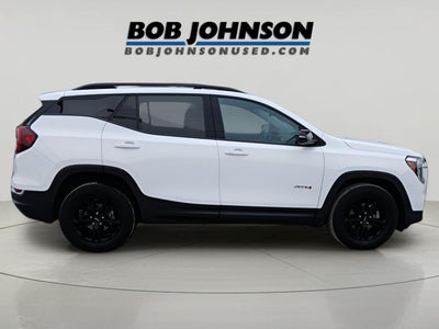 2023 GMC Terrain AT4