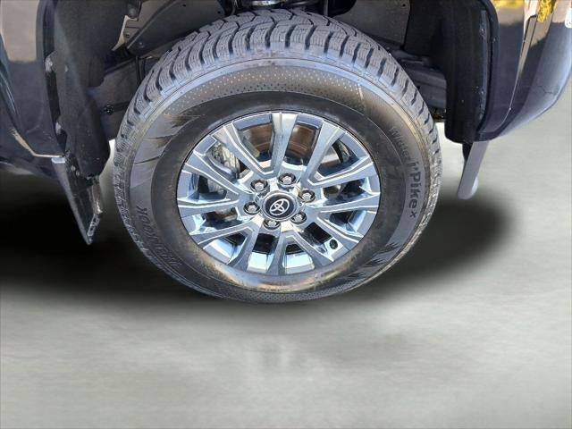 2025 Toyota Tacoma i-FORCE MAX Limited HV