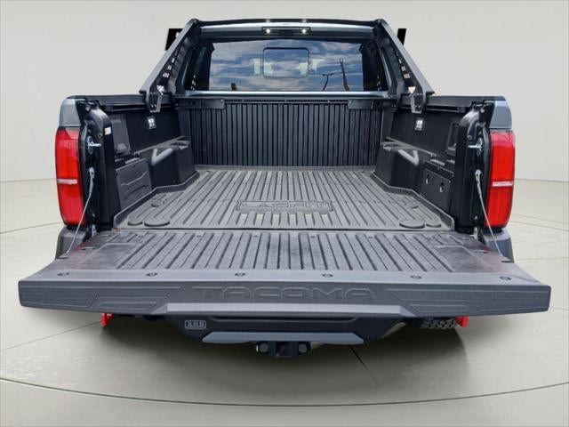 2024 Toyota TACOMA TRLHUNTER Trailhunter HV