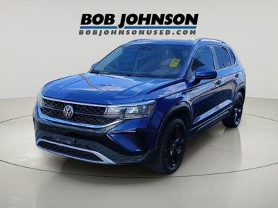 2022 Volkswagen Taos SE