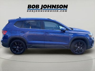 2022 Volkswagen Taos SE