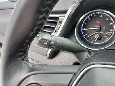 2019 Toyota CAMRY XLE