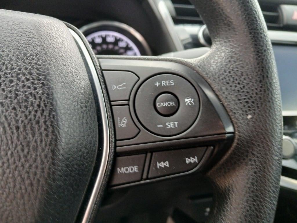 2019 Toyota CAMRY LE