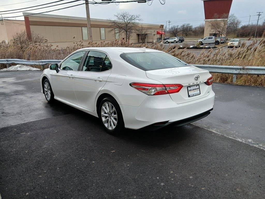 2019 Toyota CAMRY LE
