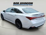 2019 Toyota Avalon Hybrid XSE