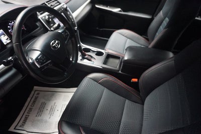 2015 Toyota CAMRY LE