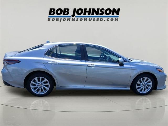2023 Toyota Camry LE AUTO