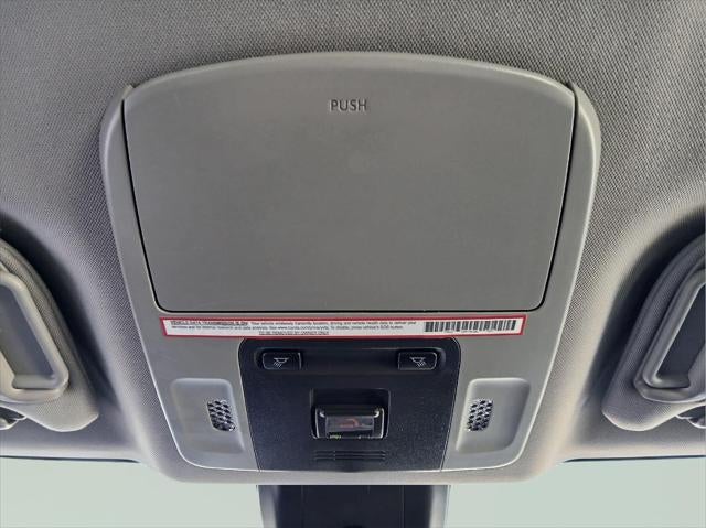 2022 Toyota CAMRY Hybrid LE