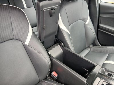 2025 Toyota Camry SE AWD