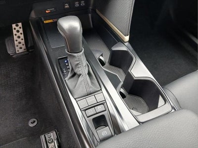 2025 Toyota Camry SE AWD