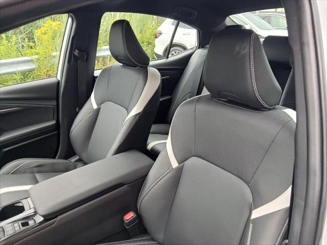 2025 Toyota Camry SE AWD