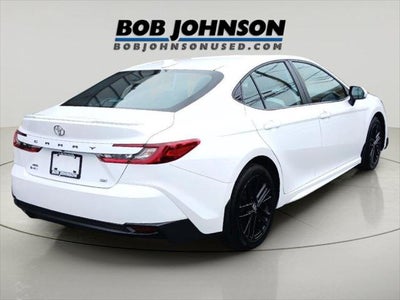 2025 Toyota Camry SE AWD