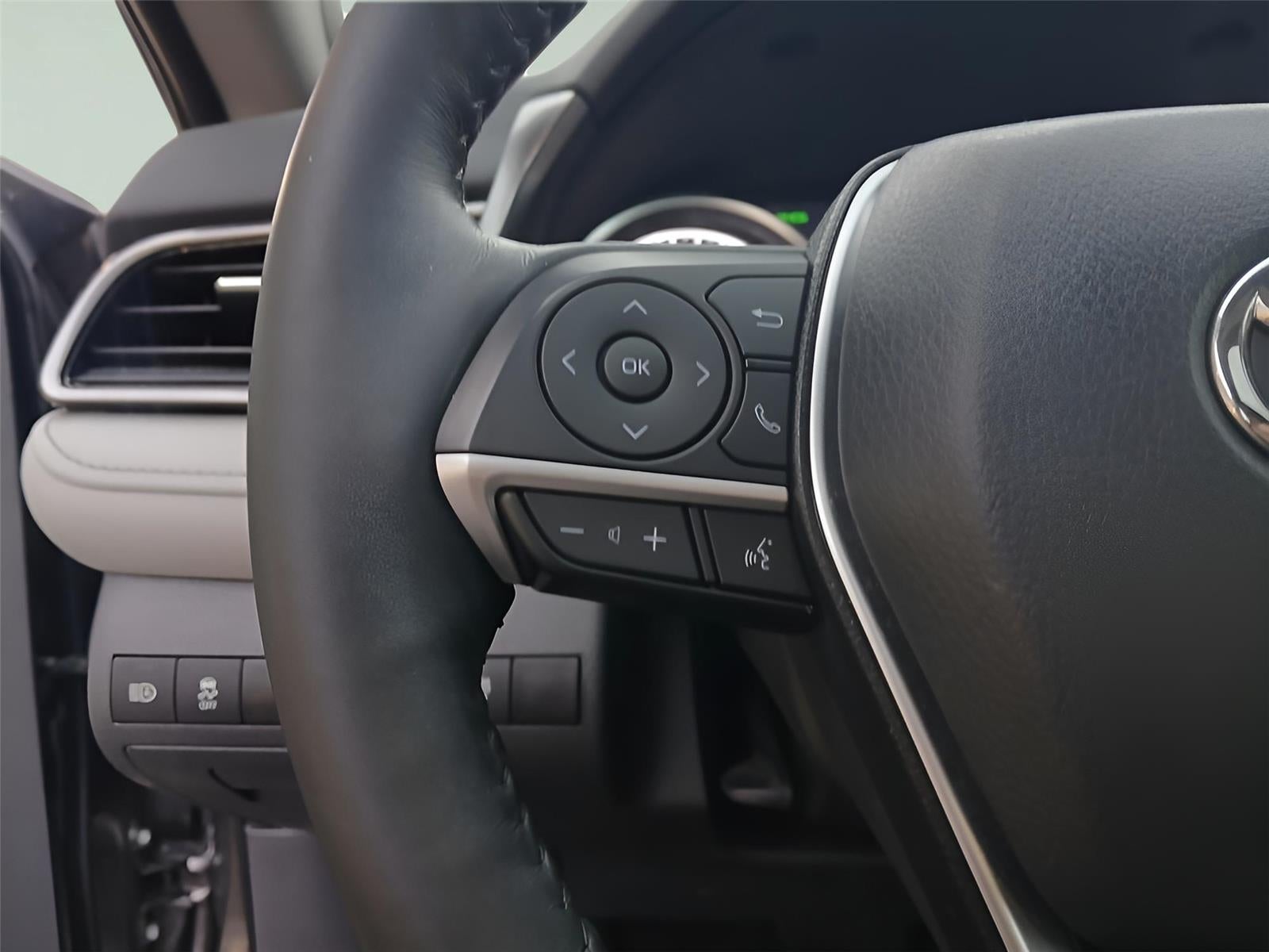 2023 Toyota CAMRY XLE