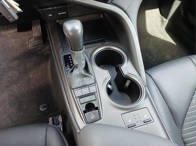 2024 Toyota Camry SE AUTO AWD