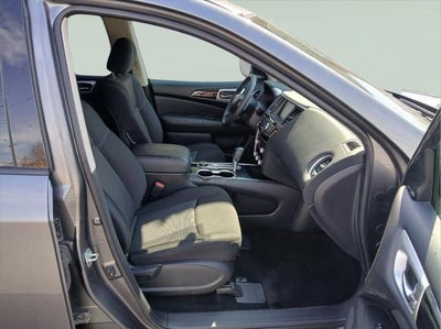 2020 Nissan Pathfinder SV