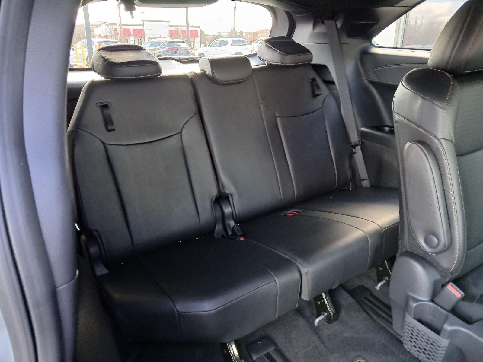 2025 Toyota Sienna Woodland Edition