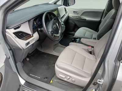 2020 Toyota Sienna XLE 7-Passenger