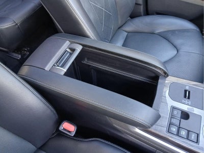 2023 Toyota Highlander Hybrid Platinum