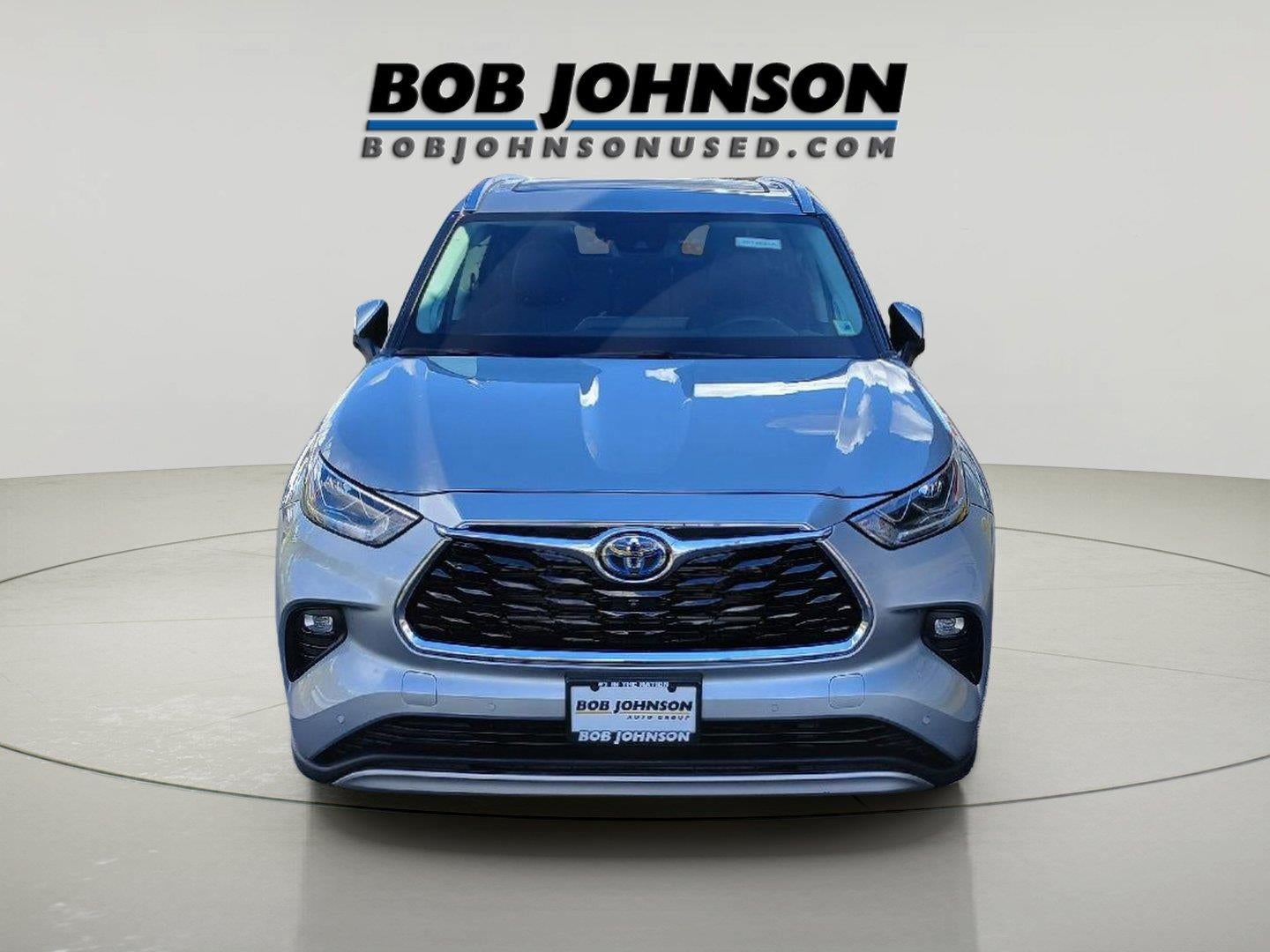 2023 Toyota Highlander Hybrid Platinum
