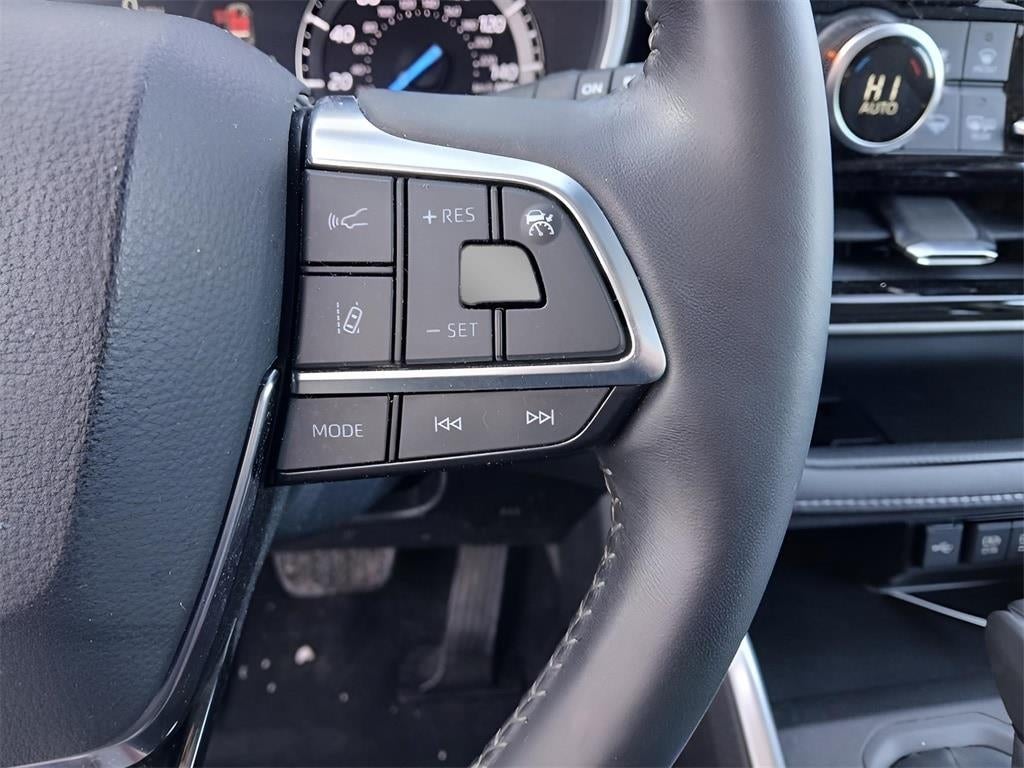 2020 Toyota HIGHLANDER HYBRD XLE