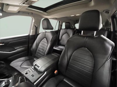 2021 Toyota Highlander Hybrid XLE