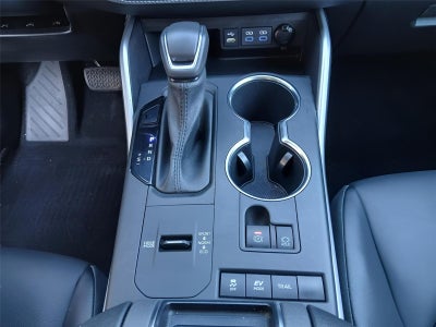 2022 Toyota HIGHLANDER HYBRD XLE