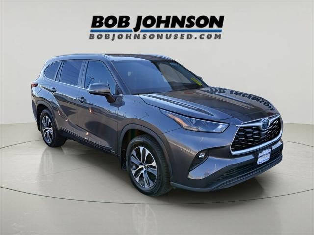 2022 Toyota HIGHLANDER HYBRD XLE