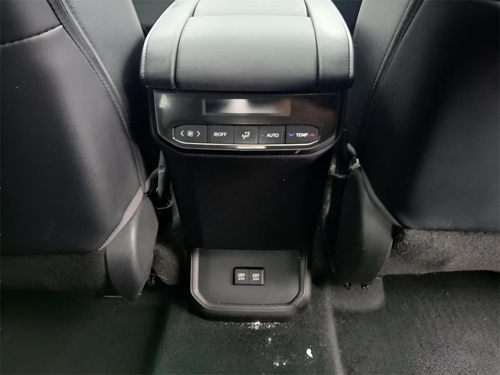 2021 Toyota HIGHLANDER HYBRD XLE