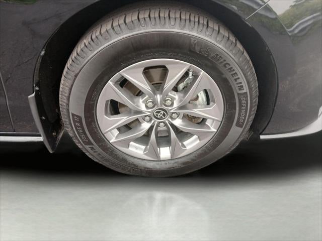 2023 Toyota Sienna XLE 7-Passenger