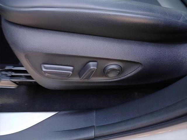 2023 Toyota HIGHLANDER HYBRD XLE