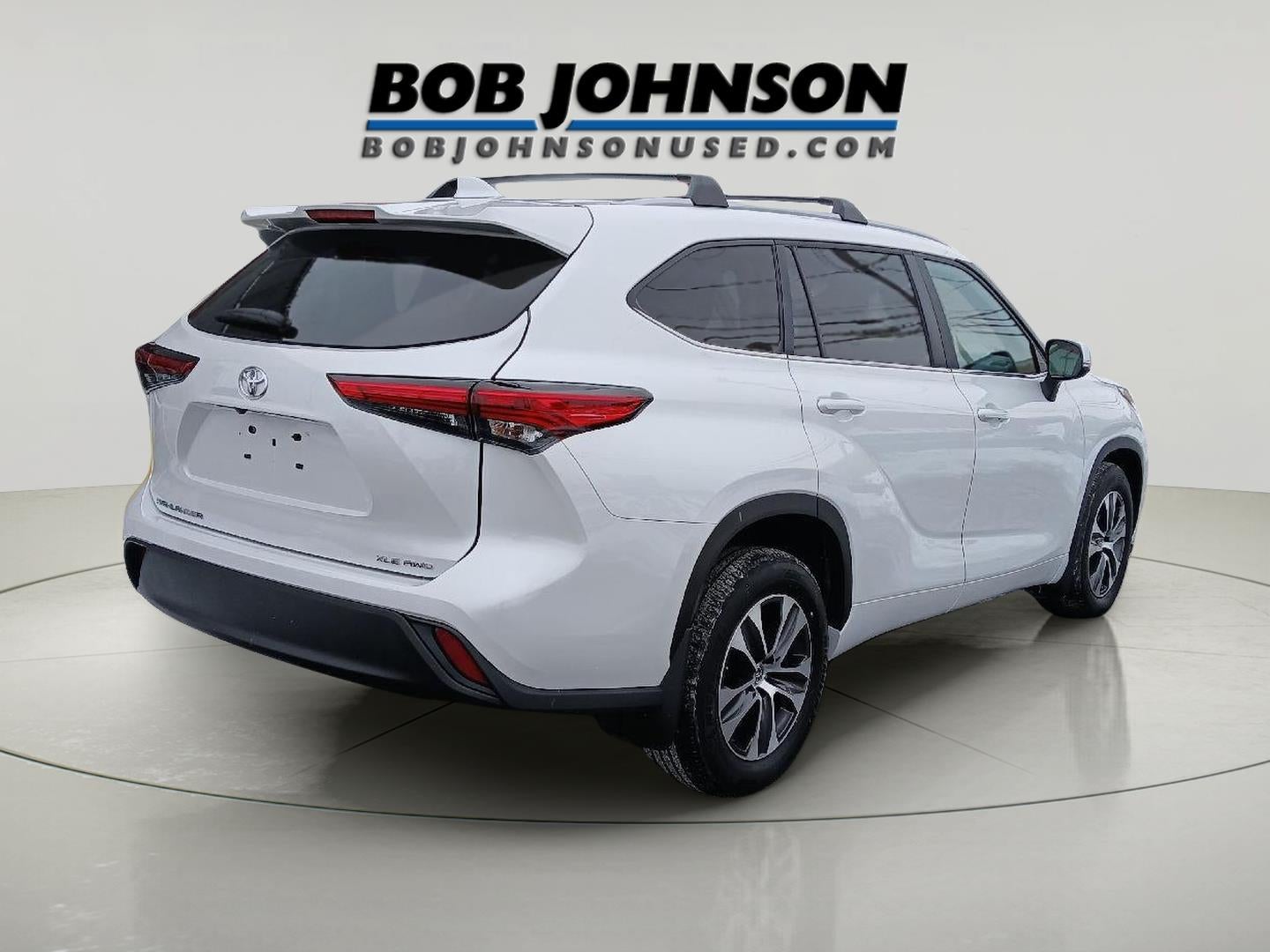 2023 Toyota HIGHLANDER XLE AWD