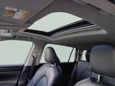 2025 Toyota Highlander XLE