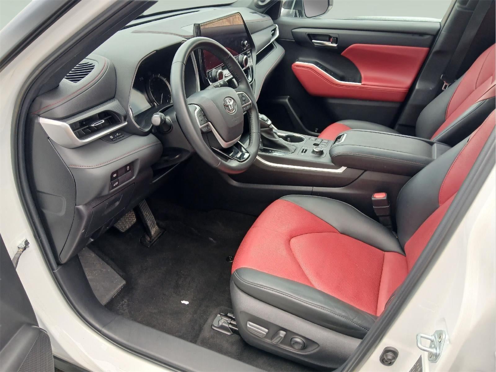 2023 Toyota HIGHLANDER XSE