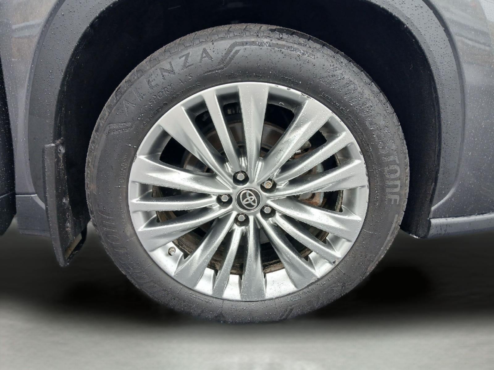 2024 Toyota HIGHLANDER Platinum