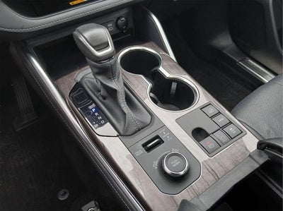 2024 Toyota HIGHLANDER Platinum