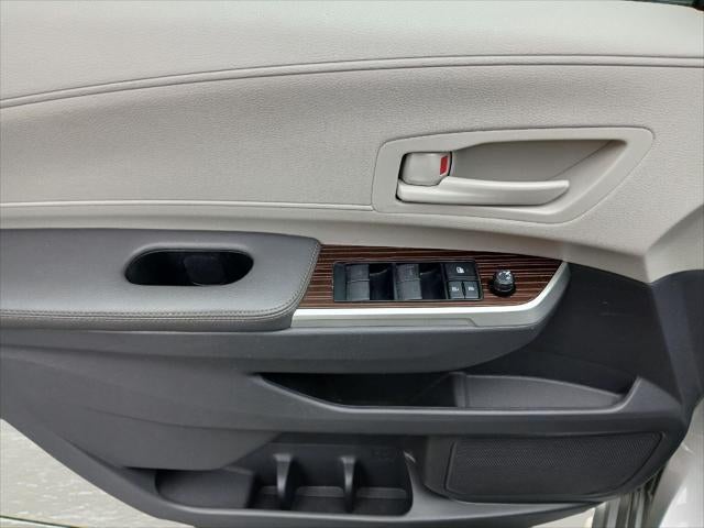 2022 Toyota Sienna LE