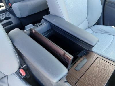 2024 Toyota SIENNA LE AWD LE 8-Passenger