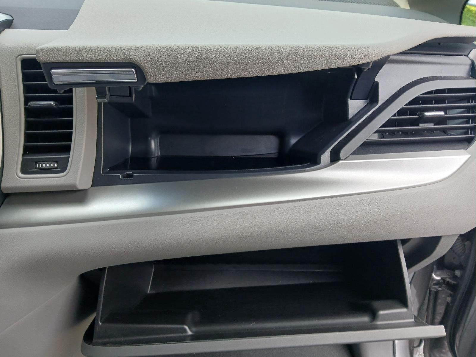 2020 Toyota Sienna LE 8-Passenger