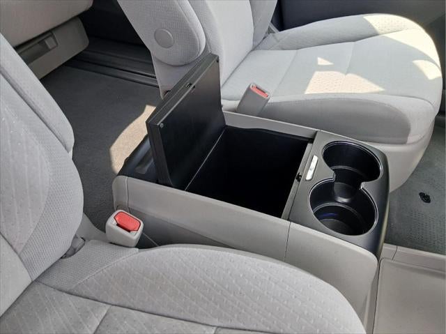 2020 Toyota Sienna LE 8-Passenger