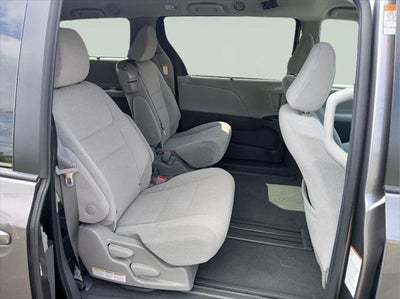 2020 Toyota Sienna LE 8-Passenger