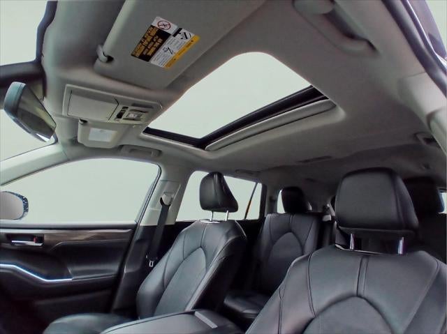 2023 Toyota Highlander Hybrid Limited